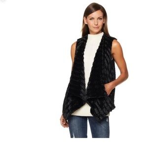 G By Giuliana Gray Waterfall Faux Fur Vest Size XS